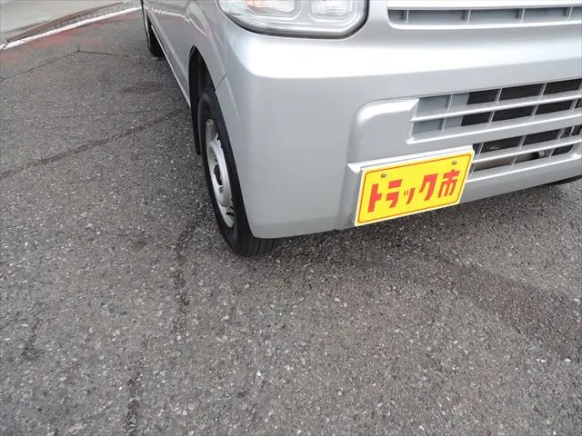 スズキ エブリイ HBD-DA17V(2WD)の写真4