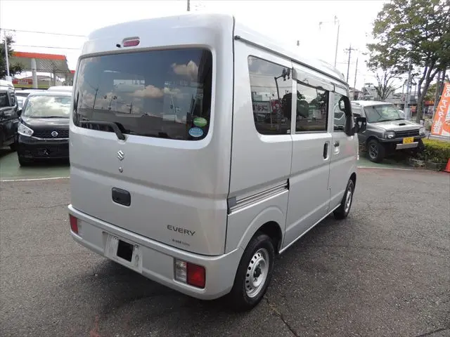 スズキ エブリイ HBD-DA17V(2WD)の写真15