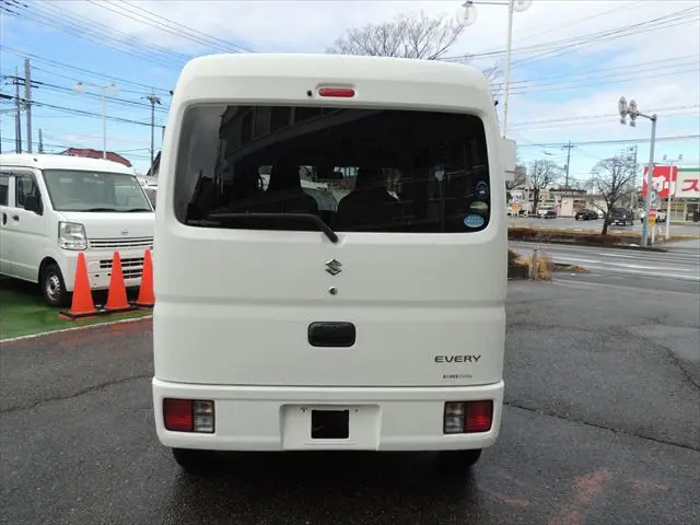 スズキ エブリイ HBD-DA17V(2WD)の写真14