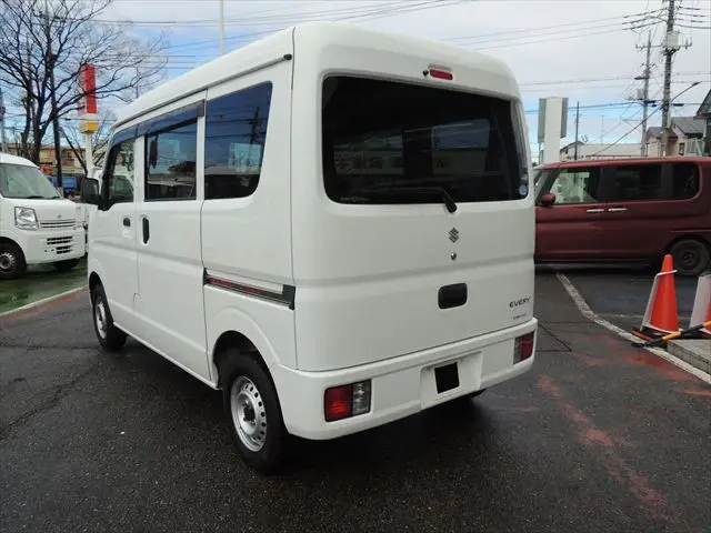 スズキ エブリイ HBD-DA17V(2WD)の写真15