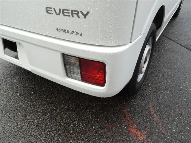 スズキ エブリイ HBD-DA17V(2WD)の写真21
