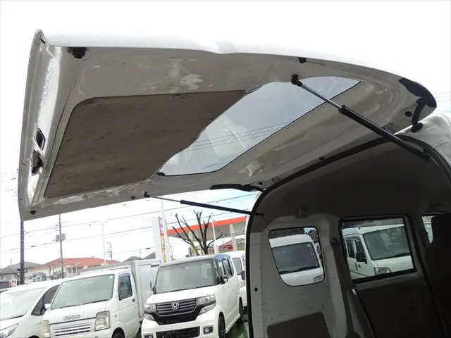 スズキ エブリイ HBD-DA17V(2WD)の写真33