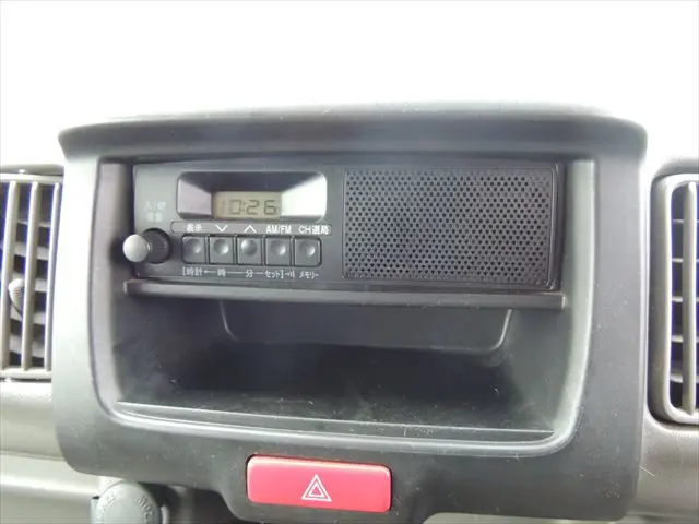 スズキ エブリイ HBD-DA17V(2WD)の写真46