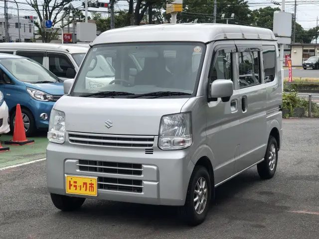 スズキ エブリイ HBD-DA17V(2WD)の写真1