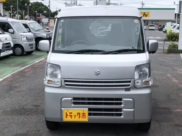 スズキ エブリイ HBD-DA17V(2WD)の写真2