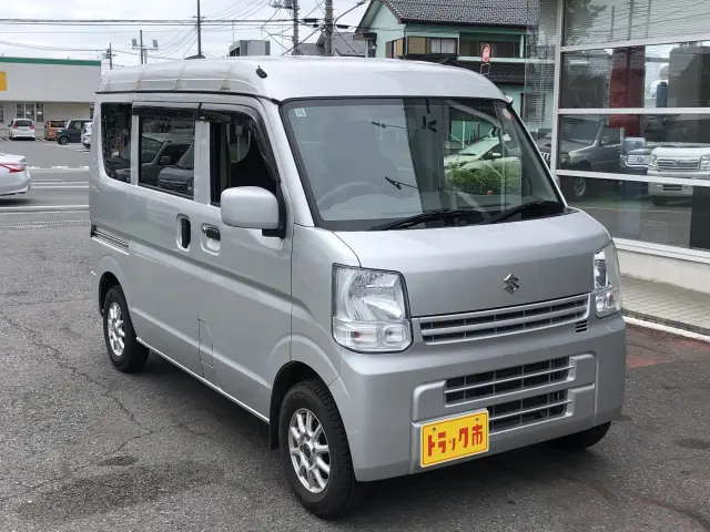 スズキ エブリイ HBD-DA17V(2WD)の写真3