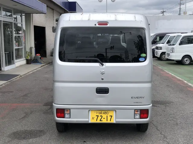 スズキ エブリイ HBD-DA17V(2WD)の写真8