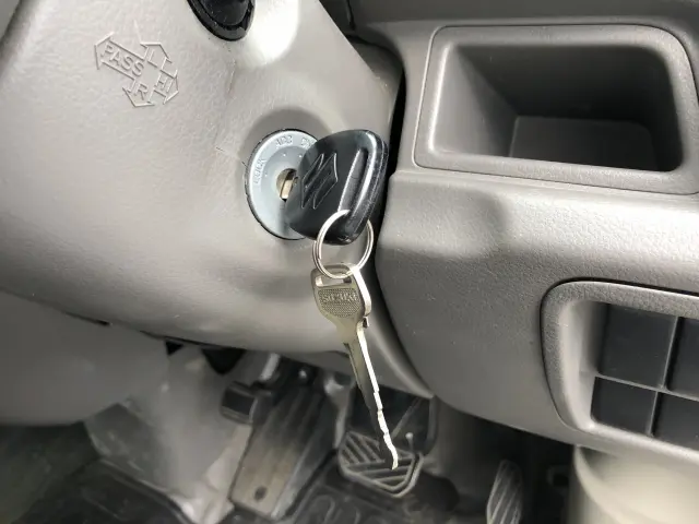 スズキ エブリイ HBD-DA17V(2WD)の写真40