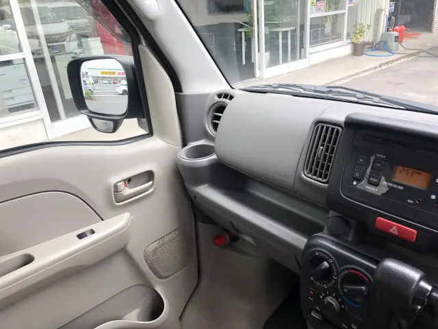 スズキ エブリイ HBD-DA17V(2WD)の写真45