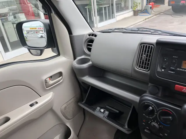 スズキ エブリイ HBD-DA17V(2WD)の写真46