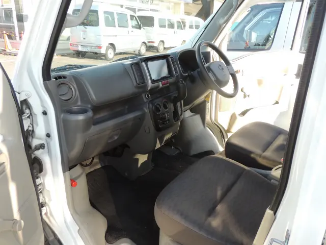 日産 クリッパーバン HBD-DR17V(2WD)の写真33