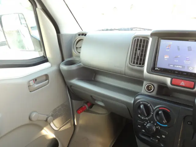 日産 クリッパーバン HBD-DR17V(2WD)の写真46