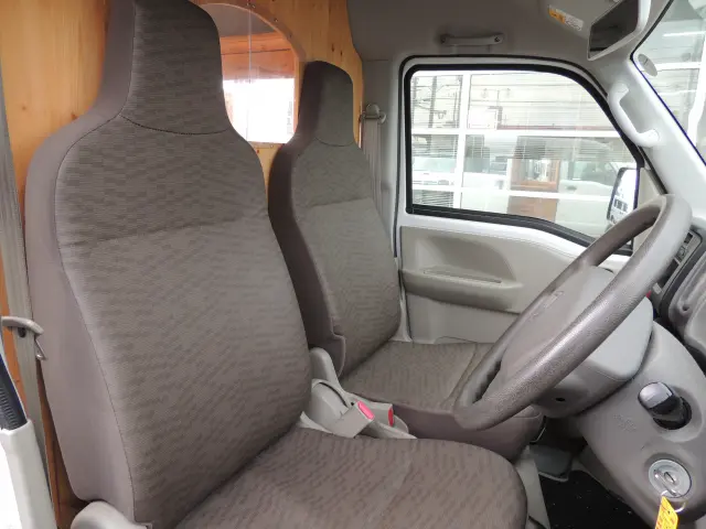 日産 クリッパーバン HBD-DR17V(2WD)の写真18