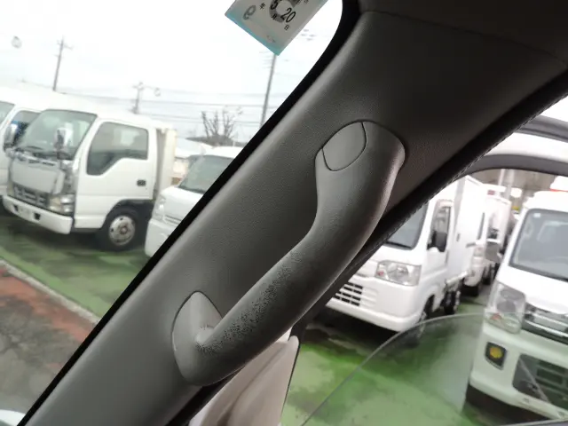 日産 クリッパーバン HBD-DR17V(2WD)の写真33