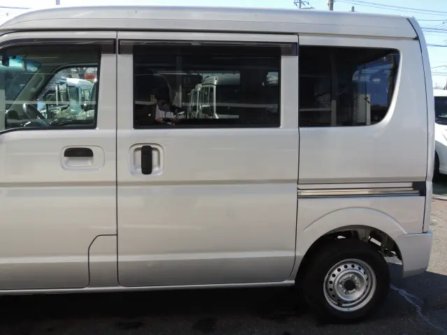 日産 クリッパーバン HBD-DR17Vの写真14