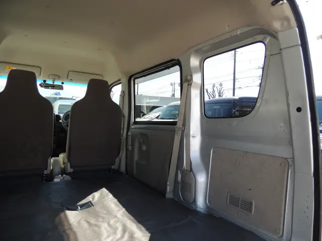 日産 クリッパーバン HBD-DR17Vの写真31