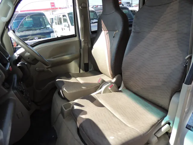 日産 クリッパーバン HBD-DR17Vの写真35