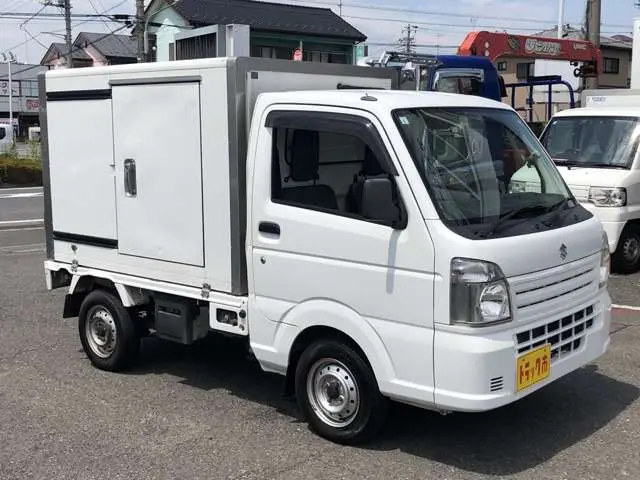 スズキ キャリイ EBD-DA16T(2WD)の写真4