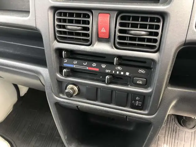 スズキ キャリイ EBD-DA16T(2WD)の写真34