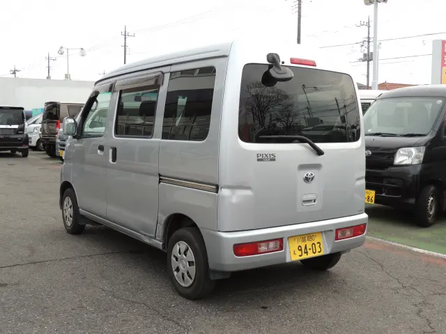 ★車検整備付のお車は「車検2年分の金額込みの総額費用」となっております!|トヨタ ピクシスバン EBD-S321M(2WD)の写真9