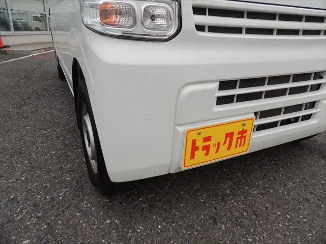 スズキ エブリイ HBD-DA17V(2WD)の写真8