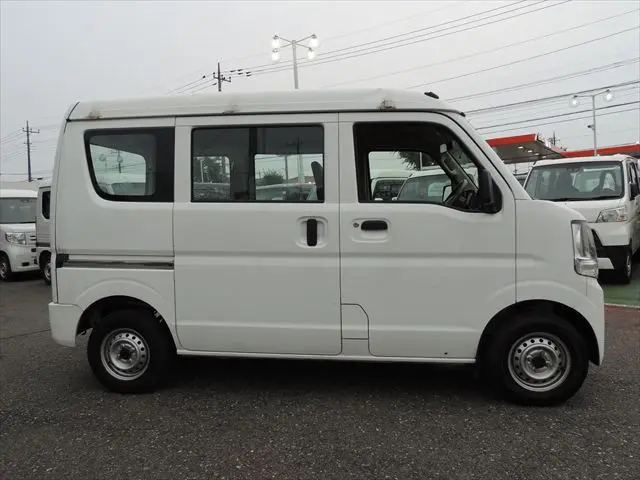 スズキ エブリイ HBD-DA17V(2WD)の写真13