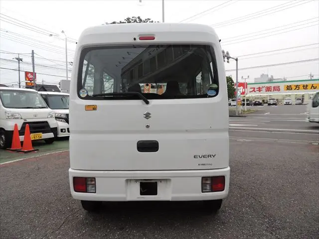スズキ エブリイ HBD-DA17V(2WD)の写真15
