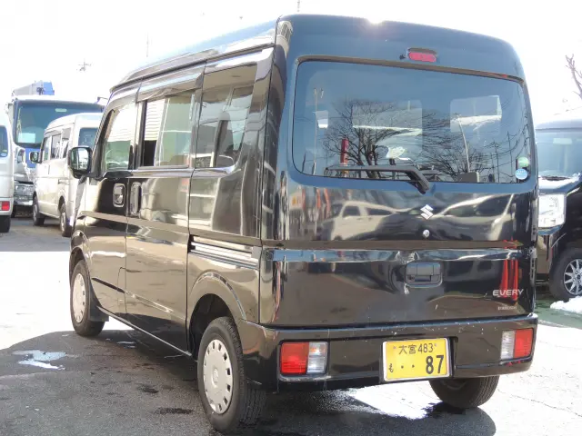 スズキ エブリイ HBD-DA17V(2WD)の写真9