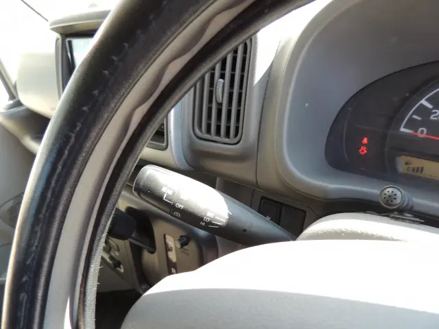 スズキ エブリイ HBD-DA17V(2WD)の写真37