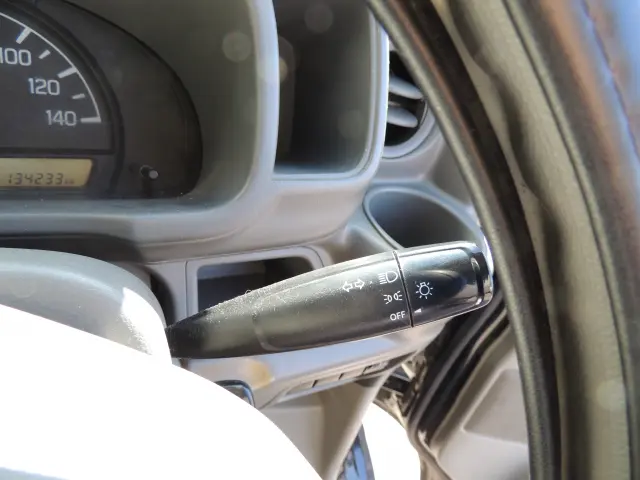 スズキ エブリイ HBD-DA17V(2WD)の写真38