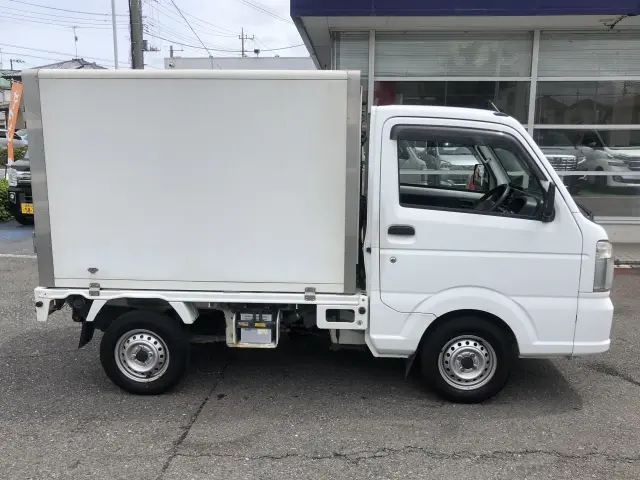 スズキ キャリイ EBD-DA16T(2WD)の写真5