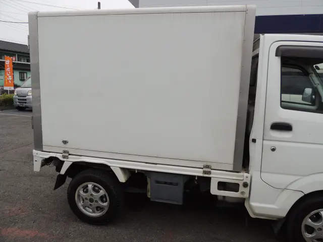 スズキ キャリイ EBD-DA16T(4WD)の写真6