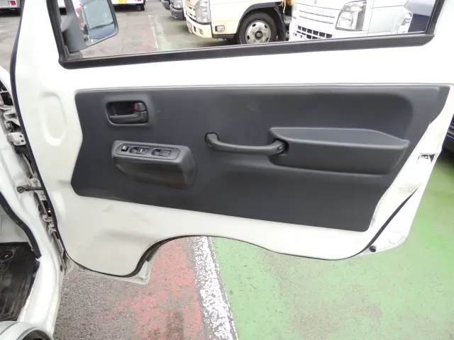 スズキ キャリイ EBD-DA16T(4WD)の写真23