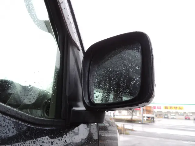 スズキ エブリイ HBD-DA17V(2WD)の写真4