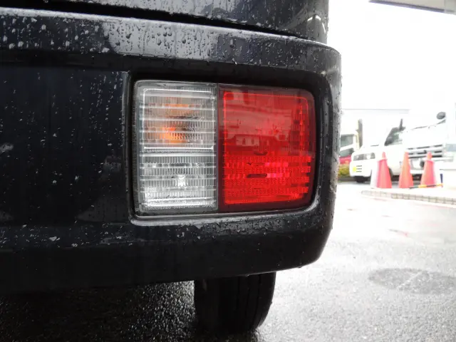 スズキ エブリイ HBD-DA17V(2WD)の写真16