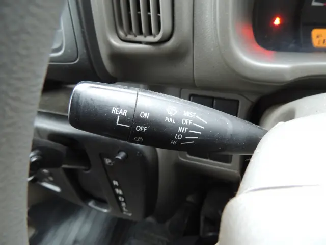 スズキ エブリイ HBD-DA17V(2WD)の写真32