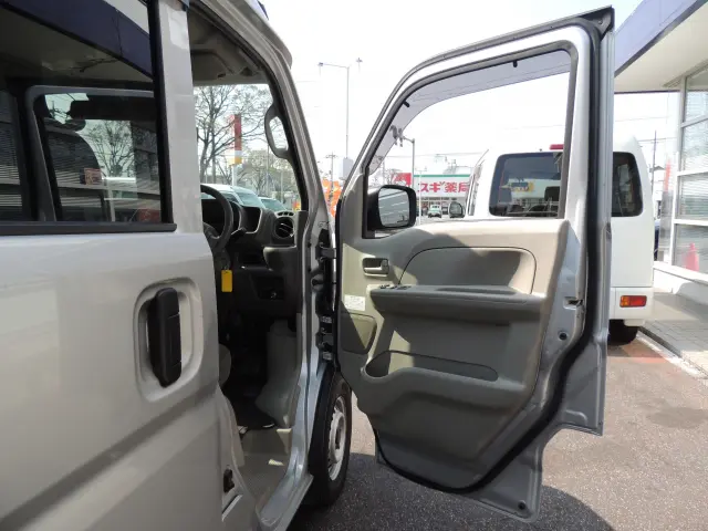 日産 クリッパーバン HBD-DR17V(2WD)の写真26