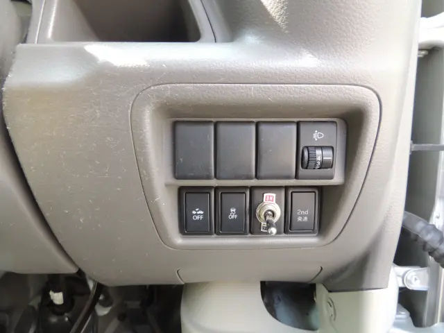 日産 クリッパーバン HBD-DR17V(2WD)の写真35