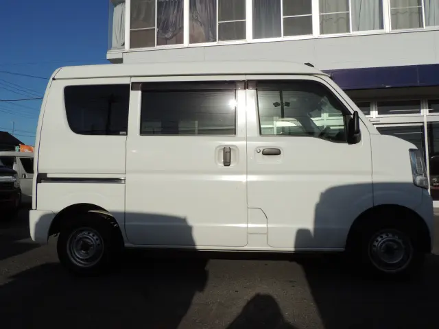 日産 クリッパーバン HBD-DR17V(2WD)の写真4