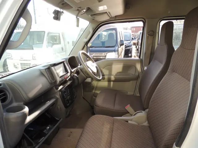 日産 クリッパーバン HBD-DR17V(2WD)の写真44