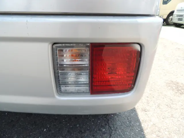 スズキ エブリイ HBD-DA17V(2WD)の写真19