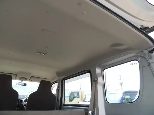 スズキ エブリイ HBD-DA17V(2WD)の写真28