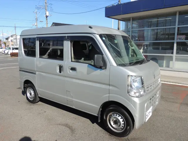 スズキ エブリイ HBD-DA17V(2WD)の写真4