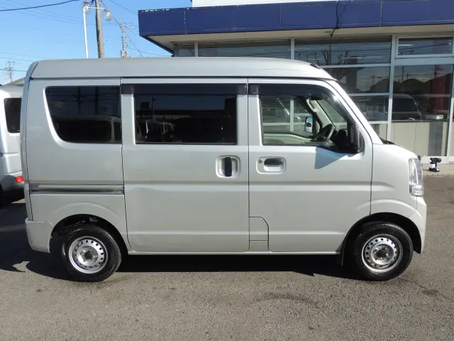 スズキ エブリイ HBD-DA17V(2WD)の写真5