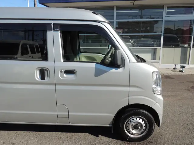 スズキ エブリイ HBD-DA17V(2WD)の写真6