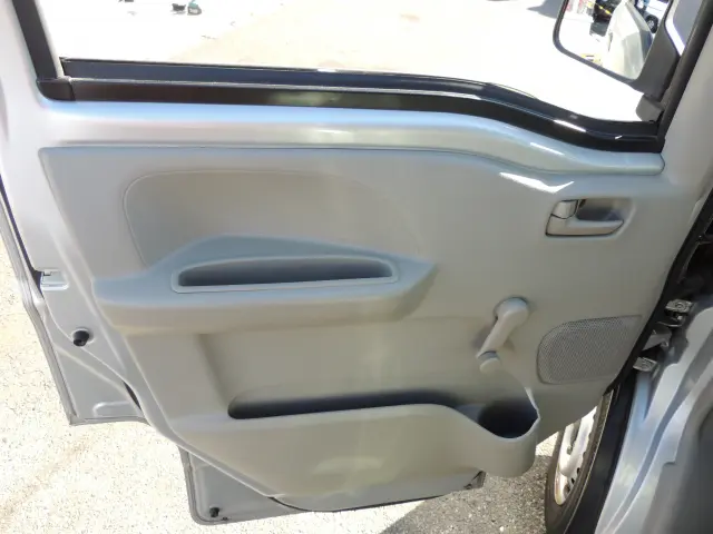 スズキ エブリイ HBD-DA17V(2WD)の写真41