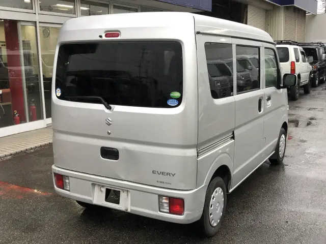 スズキ エブリイ HBD-DA17V(2WD)の写真7