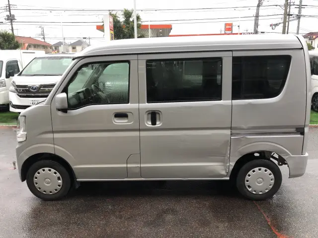スズキ エブリイ HBD-DA17V(2WD)の写真11