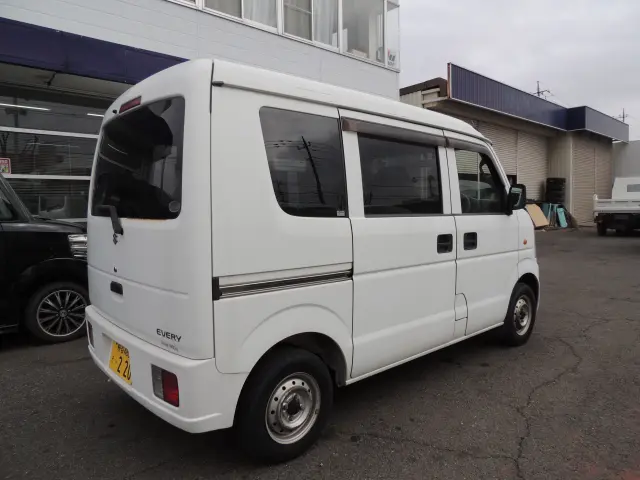 スズキ エブリイ EBD-DA64V(2WD)の写真6