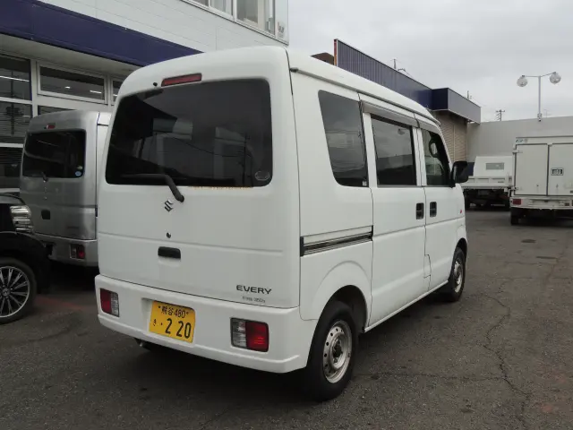 スズキ エブリイ EBD-DA64V(2WD)の写真7